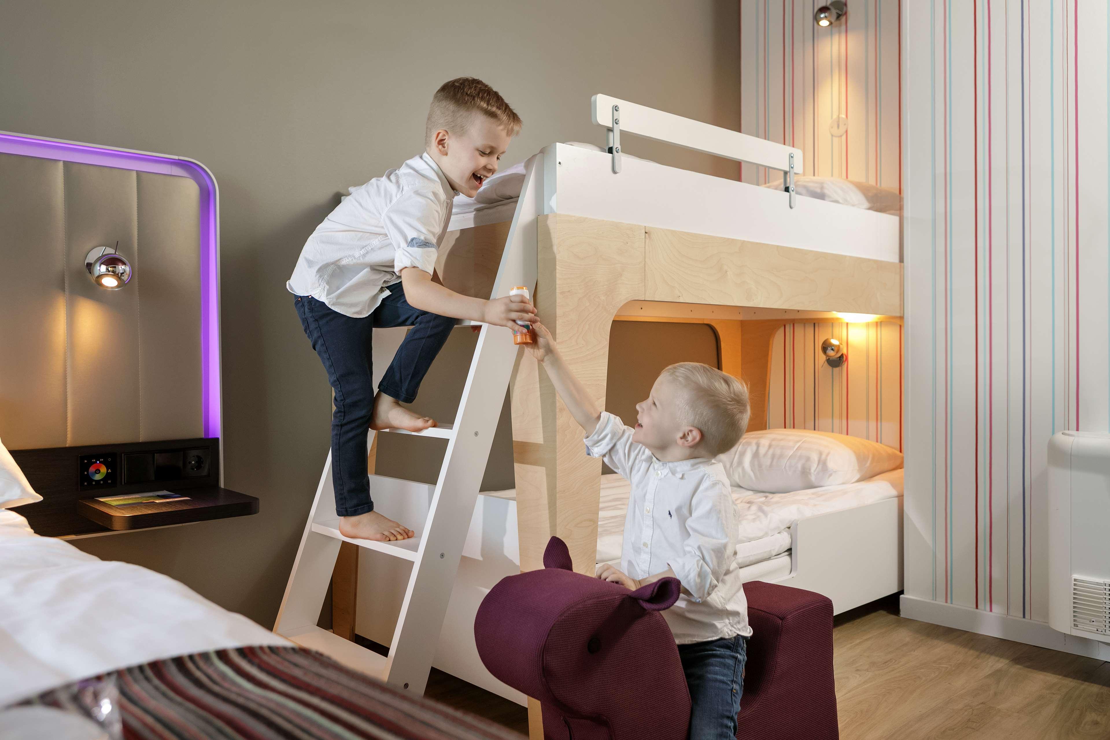 Park Inn By Radisson Central Tallinn Ngoại thất bức ảnh