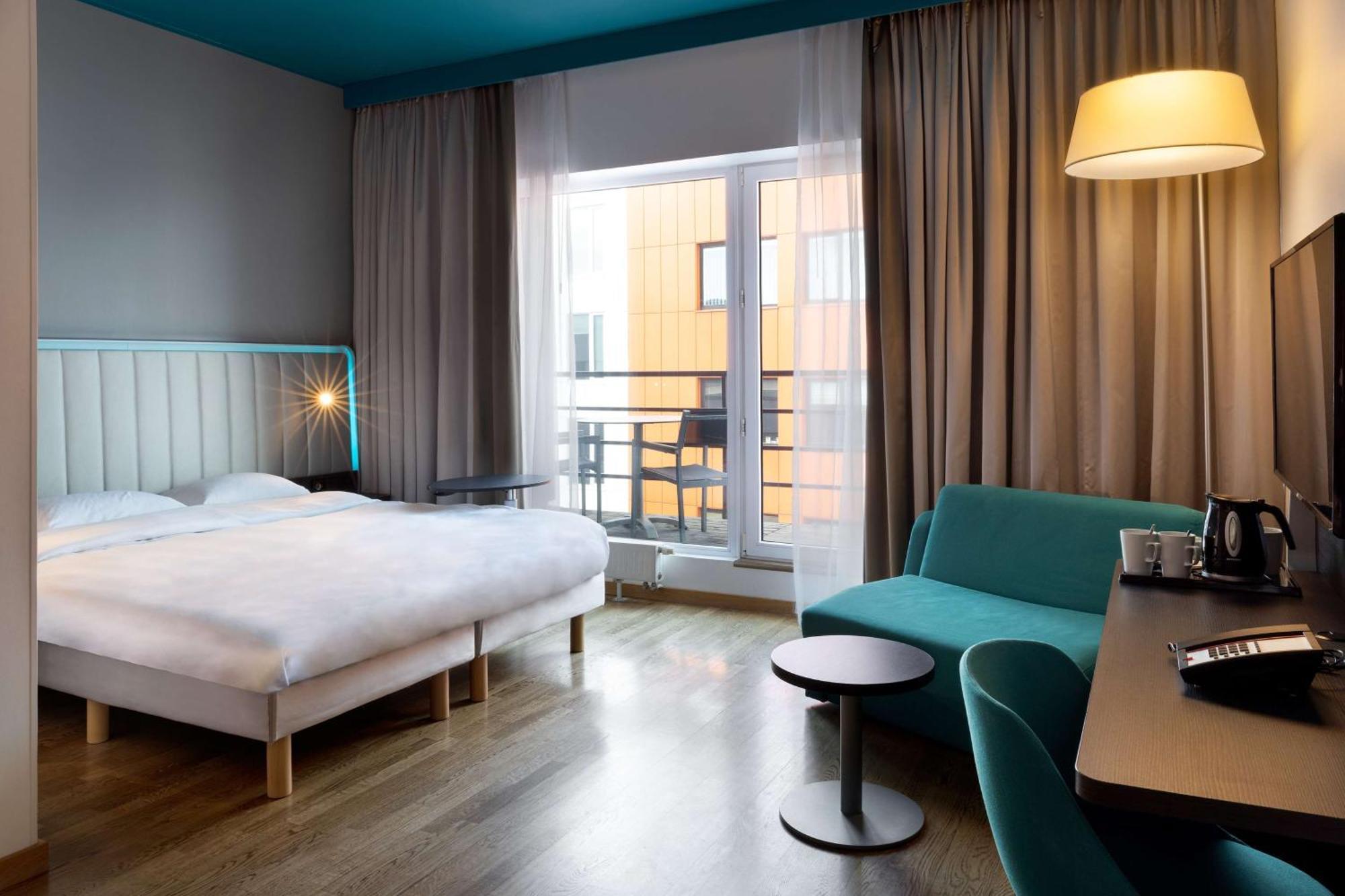 Park Inn By Radisson Central Tallinn Ngoại thất bức ảnh