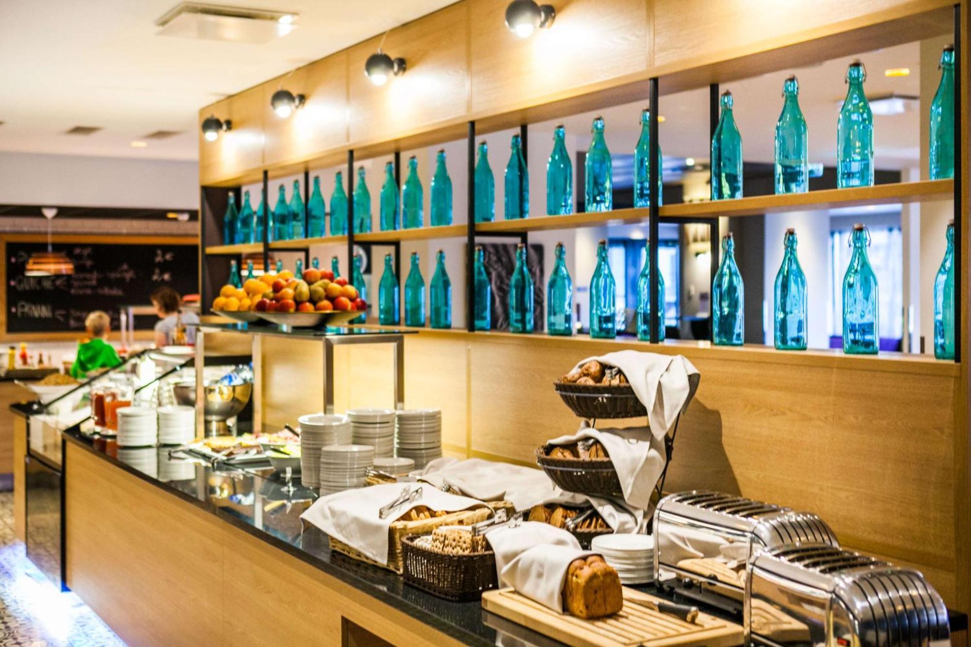 Park Inn By Radisson Central Tallinn Ngoại thất bức ảnh