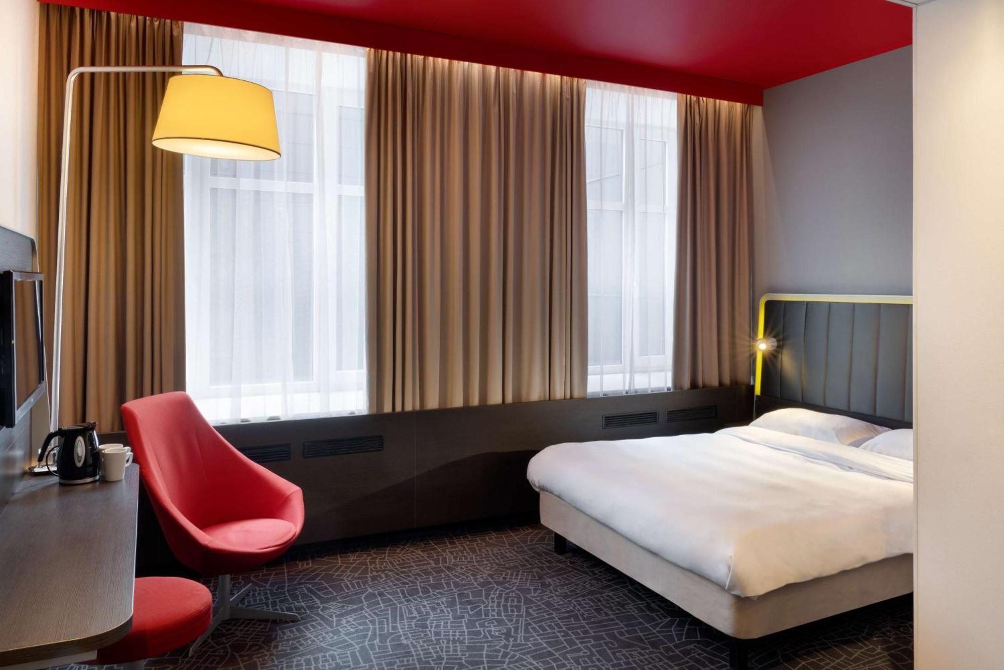 Park Inn By Radisson Central Tallinn Ngoại thất bức ảnh