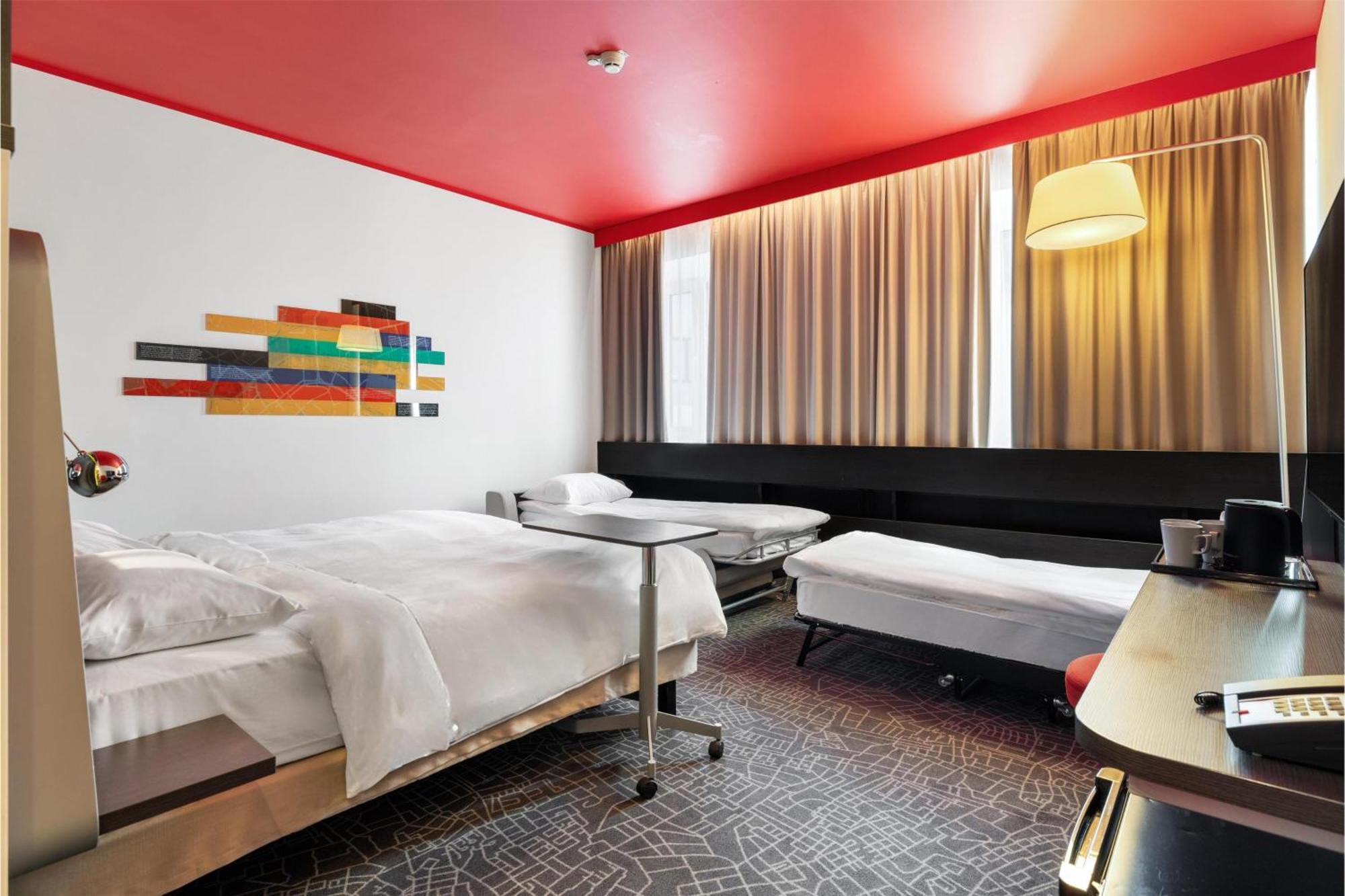 Park Inn By Radisson Central Tallinn Ngoại thất bức ảnh
